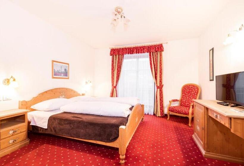 Quarto Superior, Restaurant Putzer