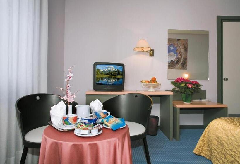 Номер Стандарт, Ristorante Brusco
