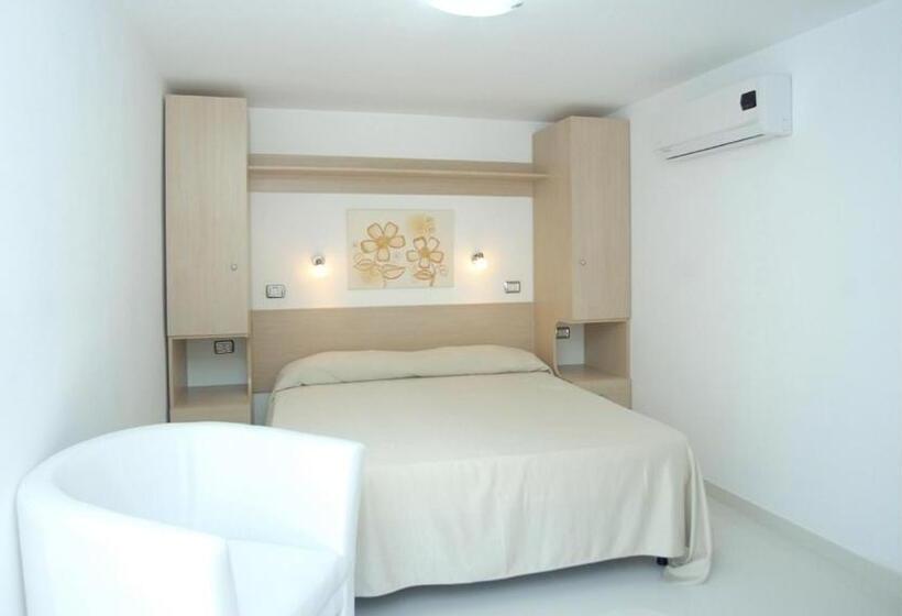 Номер Стандарт Трехместный, B&b Ala Marina