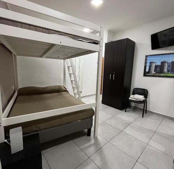 اتاق استاندارد سه نفره, Bed & Breakfast De Bono