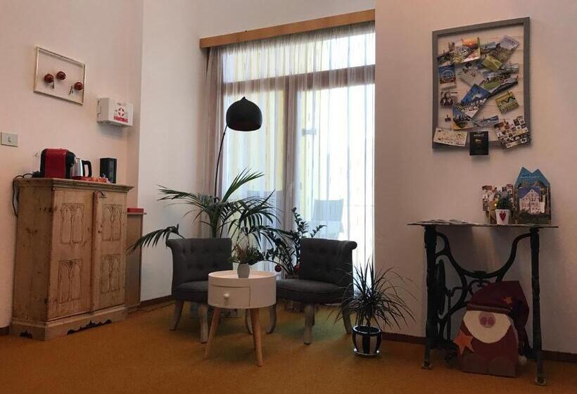 Номер Стандарт с Балконом, Haus Lasaun