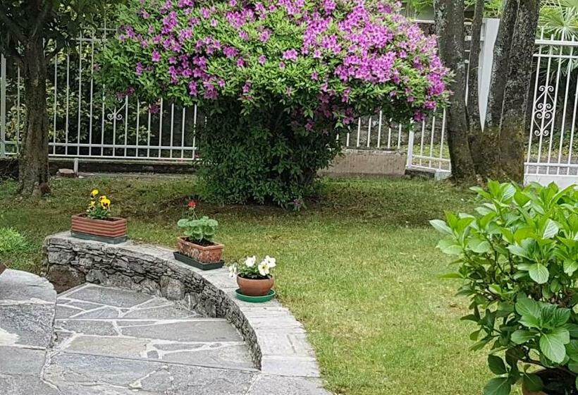 اتاق استاندارد, Bed & Breakfast Gli Oleandri