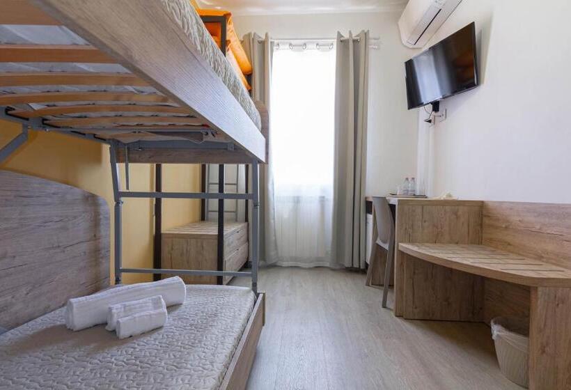 スーペリアファミリールーム, Roccabianca Rooms & Studios