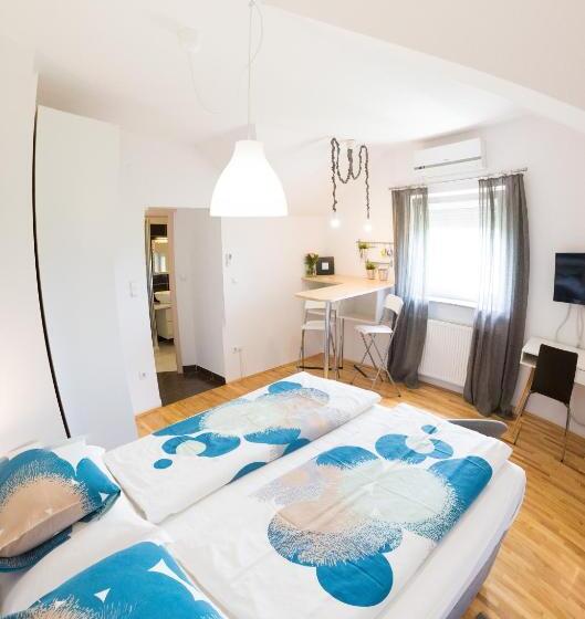 اتاق استاندارد با چشم‌انداز باغ, B&b Tara Garden