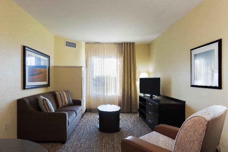 سوئیت برای معلولان, Candlewood Suites Lenexa   Overland Park Area By Ihg
