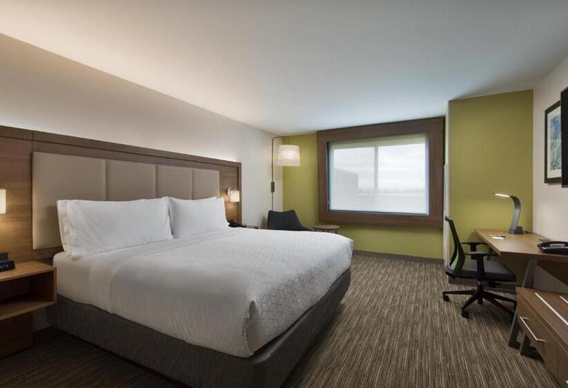 キングサイズベッドのスタンダードルーム, Holiday Inn Express & Suites   Portland Airport   Cascade Stn, An Ihg