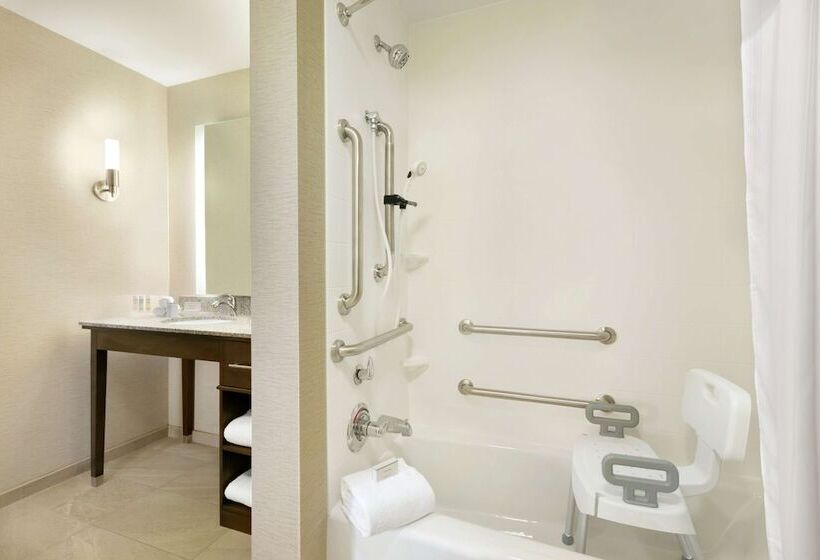 Люкс Адаптированный для Инвалидов, Homewood Suites By Hilton Hartford Manchester