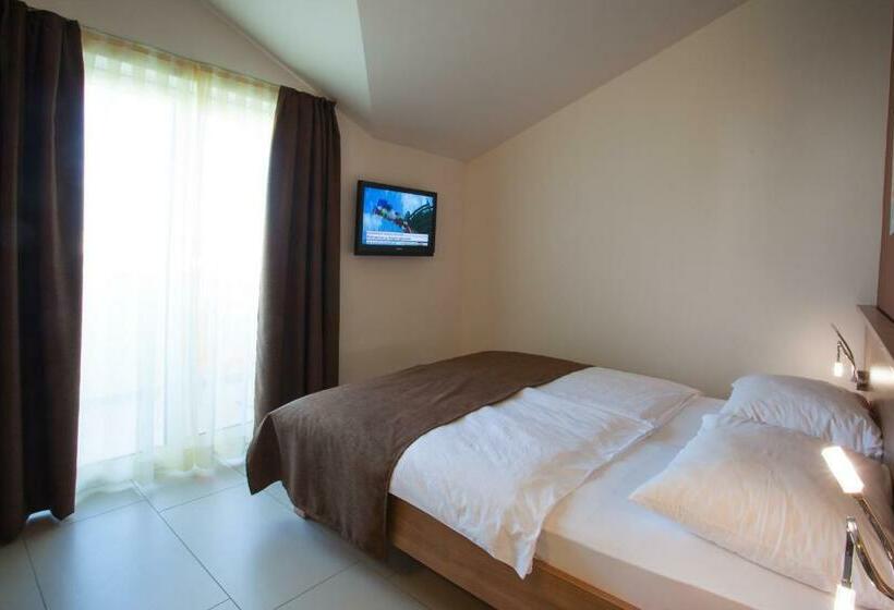 Номер Стандарт, Vila 4m