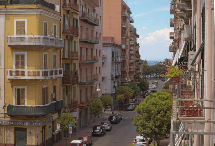 标准间, Appartamento Taranto