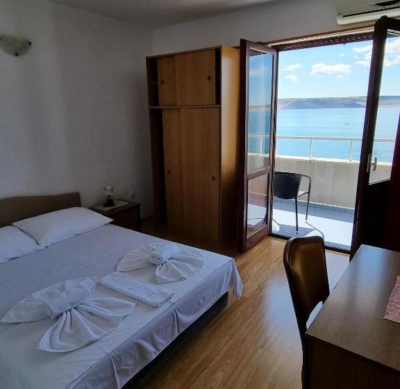 Номер Стандарт с Балконом, Bed And Breakfast Miramar