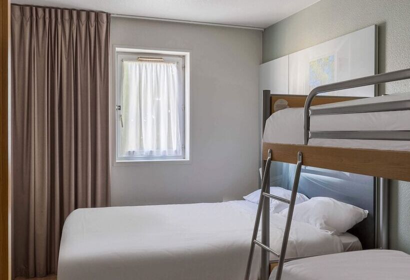 اتاق استاندارد چهار تخته, B&b Hotel Bourges 1