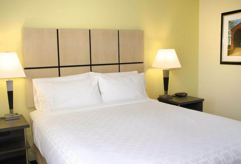 Студия Стандарт, Candlewood Suites   Lancaster West, An Ihg