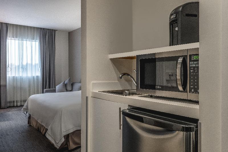 带大床的标准间, Holiday Inn Express & Suites Silao Aeropuerto Terminal, An Ihg