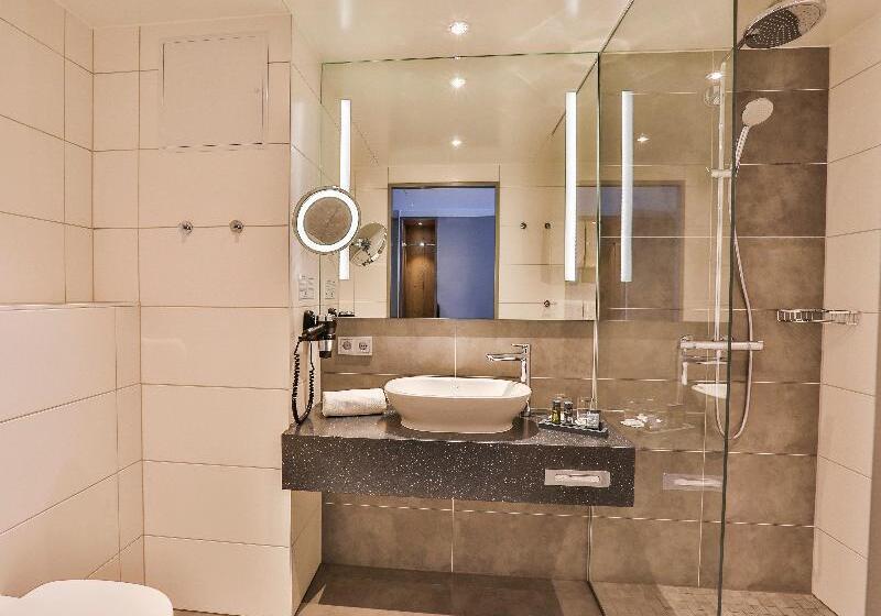 带大床的标准间, Holiday Inn   Villingen   Schwenningen, An Ihg