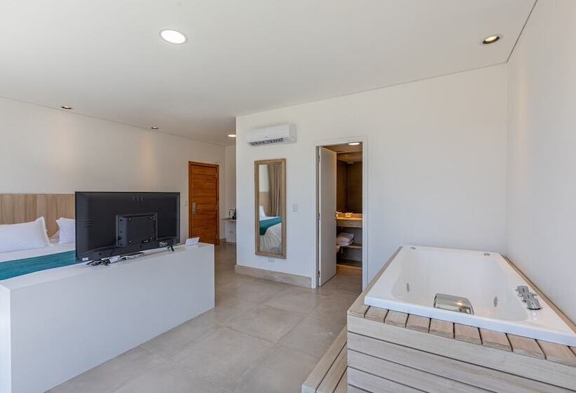 Номер Deluxe, Live Hotel Boutique