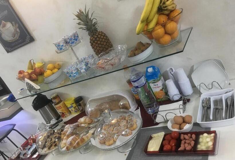اتاق استاندارد چهار تخته, B&b Etnea Palace
