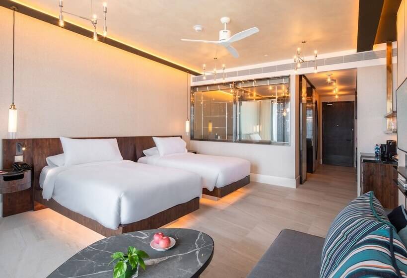 سوییت با چشم‌انداز دریا, Baba Beach Club Hua Hin Luxury Pool Villa By Sri Panwa