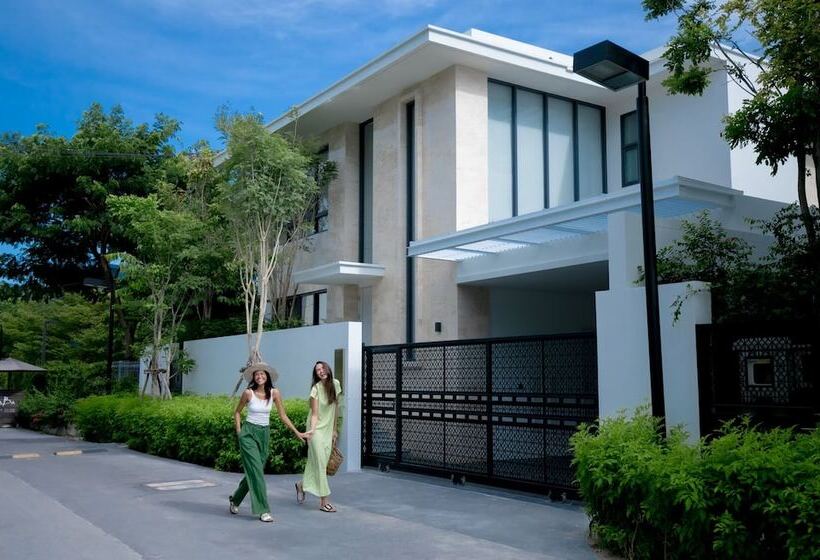 ویلای 3 خوابه با استخر, Baba Beach Club Hua Hin Luxury Pool Villa By Sri Panwa