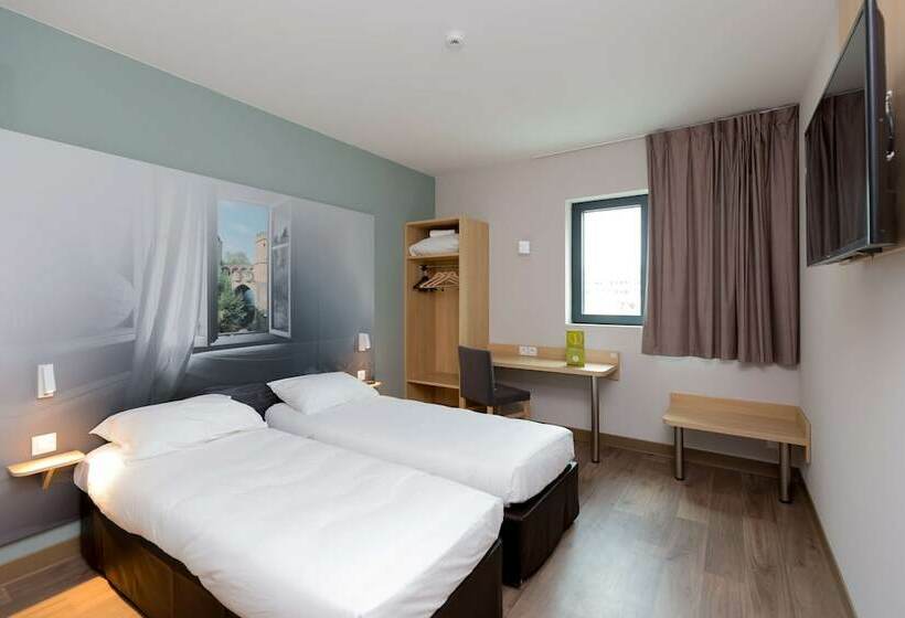 Номер Стандарт, Campanile Metz Nord   Woippy  Porte Du Luxembourg A31