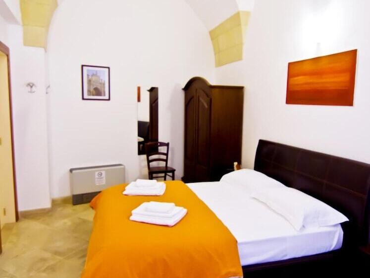 اتاق استاندارد, La Bella Lecce B&b