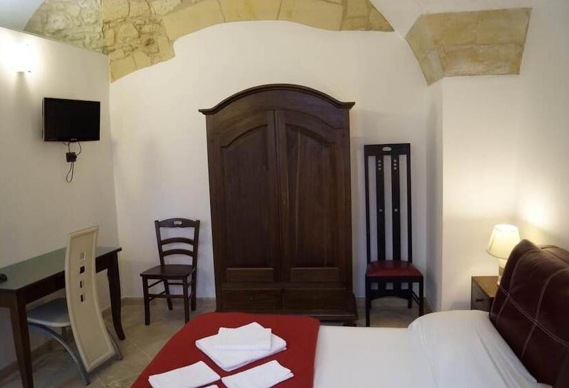 اتاق استاندارد, La Bella Lecce B&b