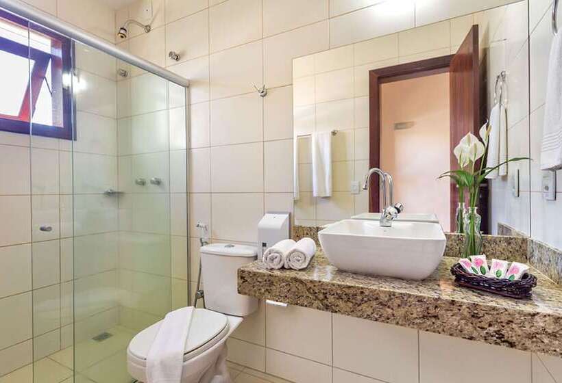 Quarto Triplo Estandar, Vitoria Regia Praia