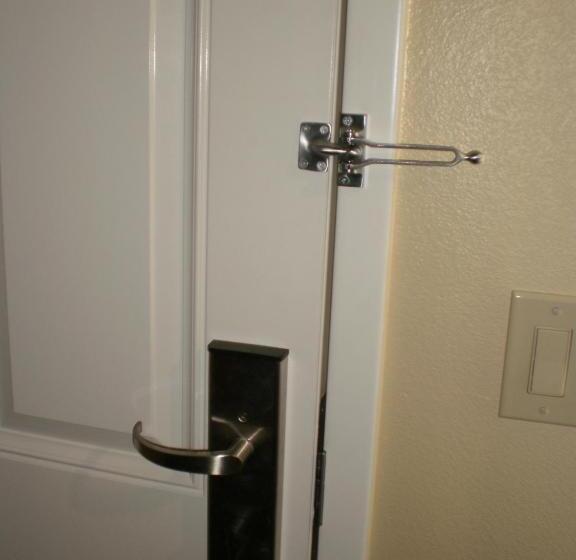 스탠다드 룸, Executive Inn Mojave