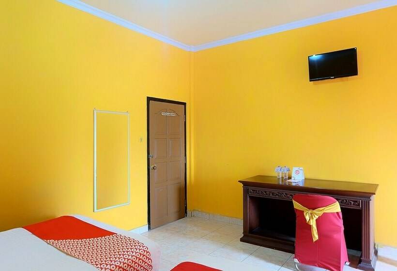 디럭스 룸, Reddoorz Syariah At Hotel Matahari 1 Jambi