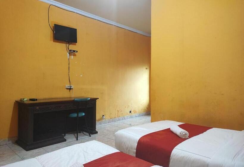 디럭스 룸, Reddoorz Syariah At Hotel Matahari 1 Jambi