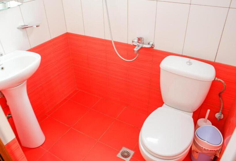 Apartamento 1 Dormitório com Sacada, New Crystal