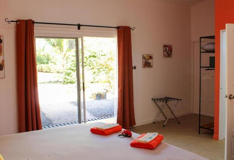 اتاق استاندارد سه تخته با چشمانداز باغ, Tee K Lodge Tamarindo