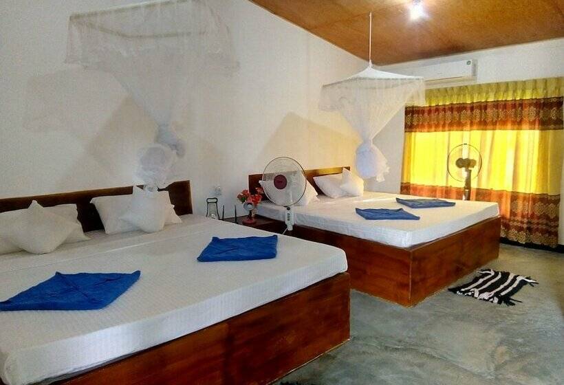 Deluxe Triple Room, Organic Farm Wish Prabha Lake View Homestay