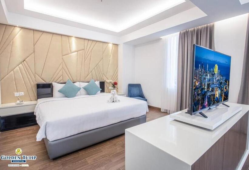 Люкс, Golden Tulip Essential Makassar