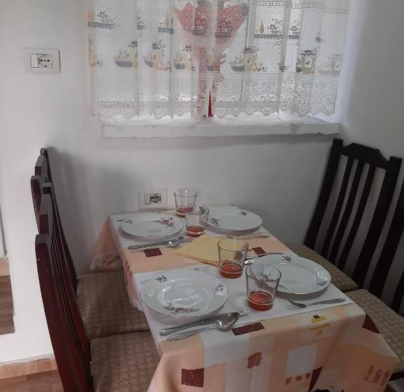 침실 1개 아파트, Vrenjo Guesthouse