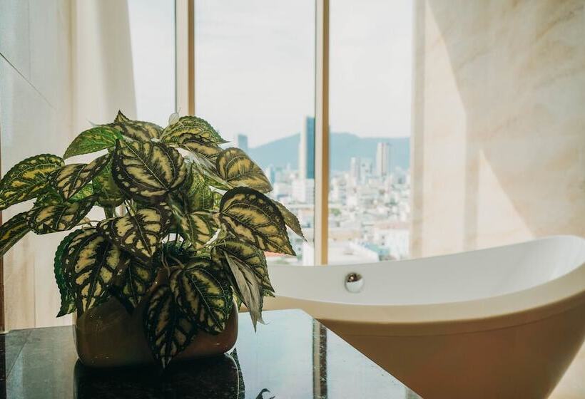 سوئیت با چشم‌انداز رودخانه, Mitisa Hotel Da Nang   Near Dragon Bridge
