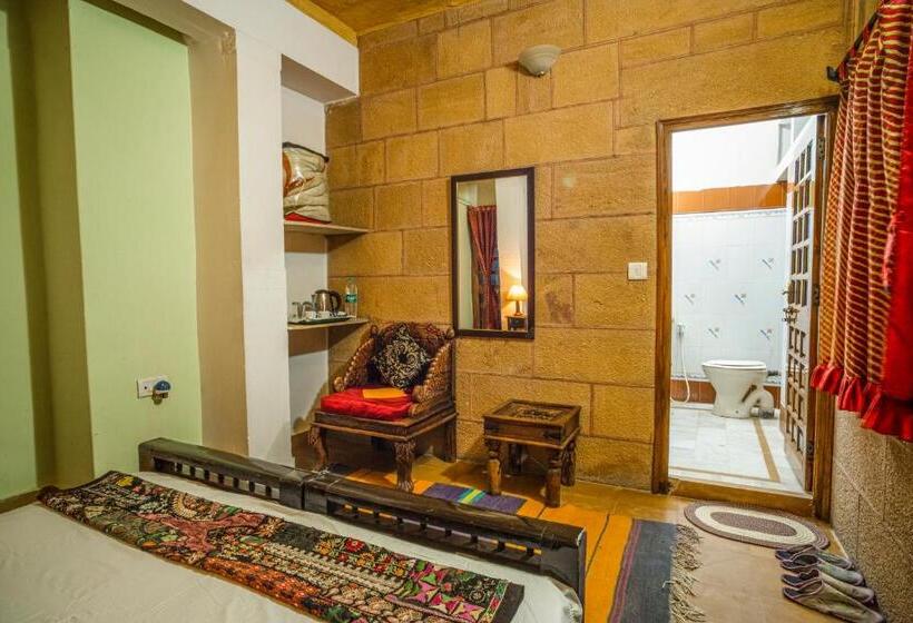 Номер Deluxe, Rajmandir