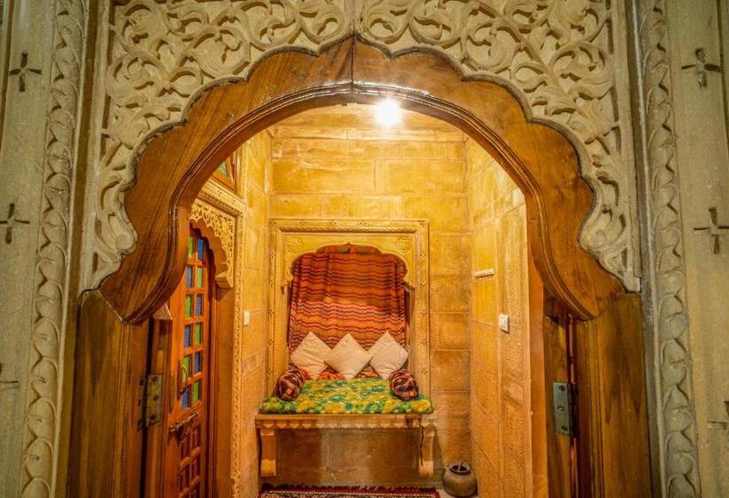 Семейный Номер, Rajmandir