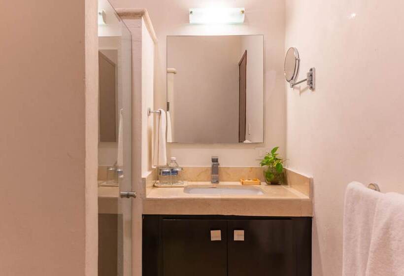 חדר משפחתי, Villa Palmeras