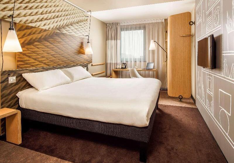 Номер Стандарт, Ibis London Canning Town