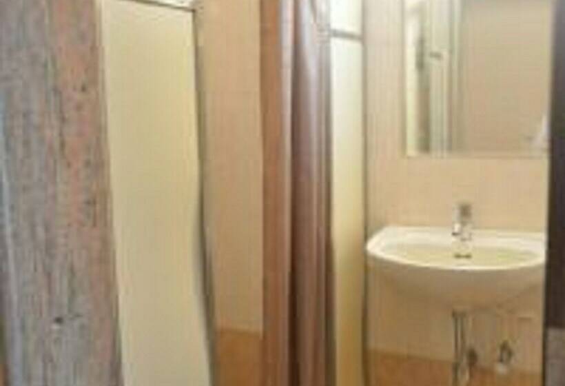 Quarto Estandar, Dimar Beach