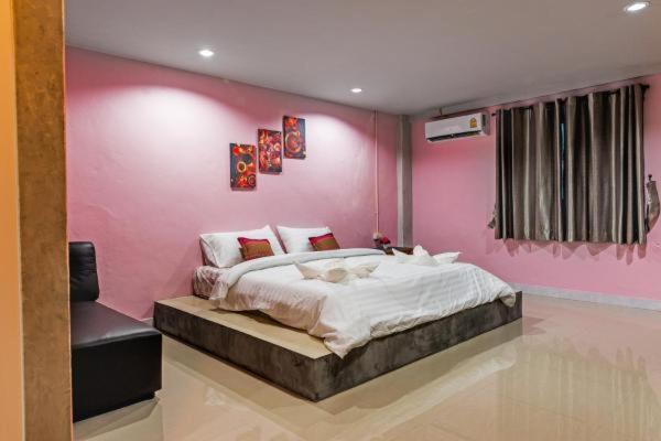 4인용 수피리어 룸, The Guest Hotel Krabi