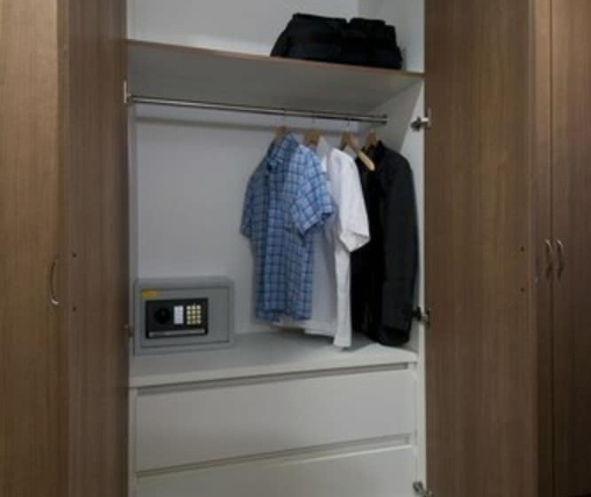 Номер Deluxe, Sancrest Residence Deltamas