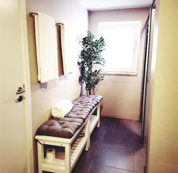 اتاق استاندارد چهار تخته, Art 4 You Cascais Suites