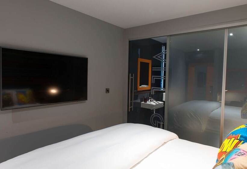 Номер Стандарт, Village Hotel Portsmouth