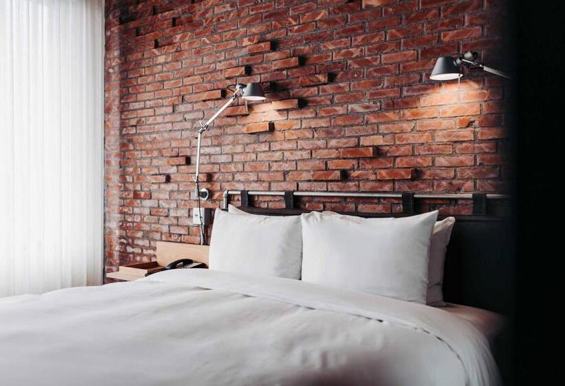 اتاق استاندارد با تخت بزرگ, U.i.j Hotel & Hostel