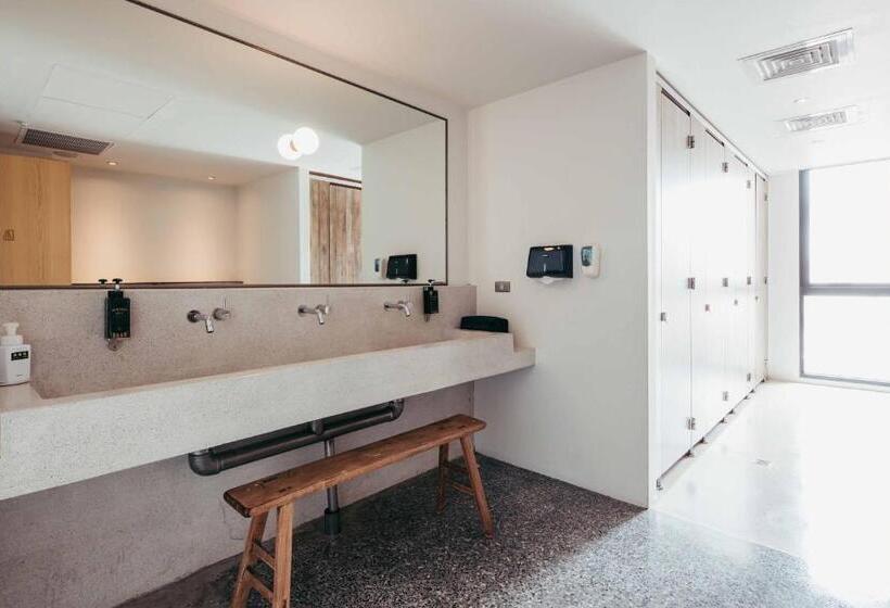 Triple Standard Room with Bunk Beds, U.i.j Hotel & Hostel