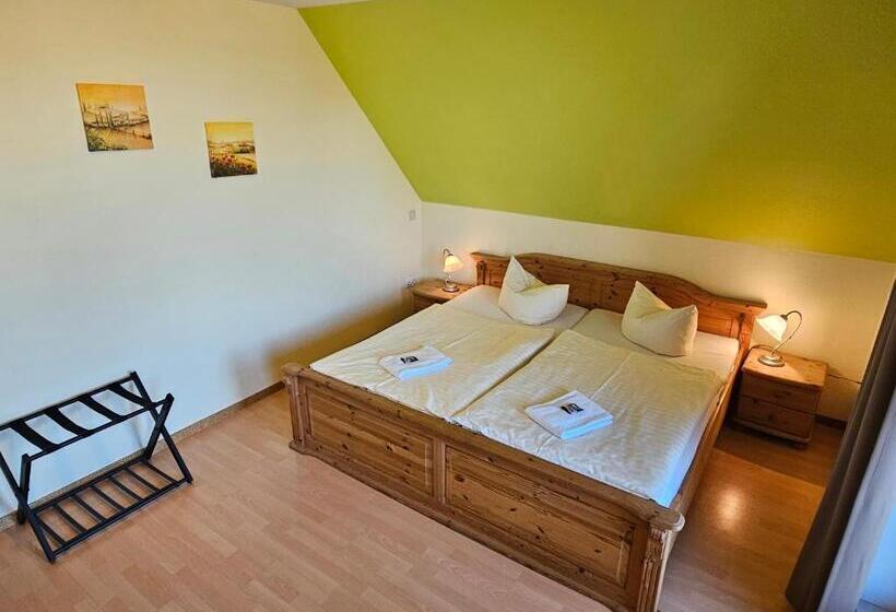 家庭间, Gästehaus Grunewald Bed & Breakfast