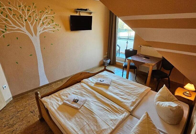 家庭间, Gästehaus Grunewald Bed & Breakfast