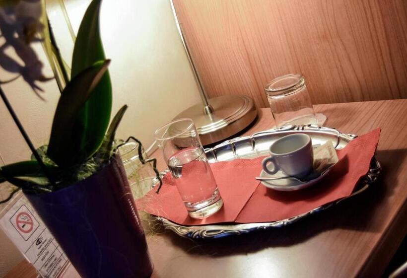 Номер Стандарт Индивидуальный, Albergo Munsci