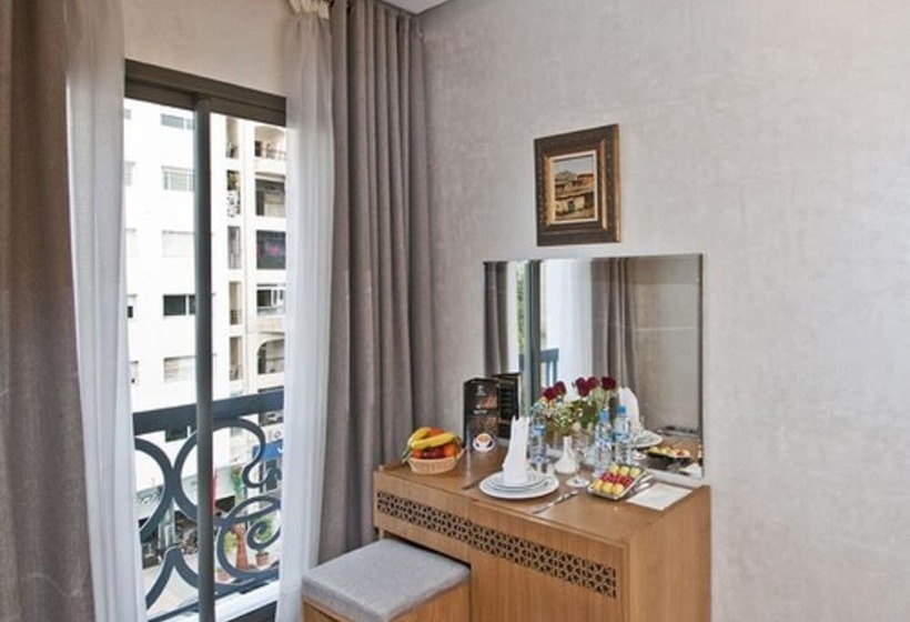 标准三人间, Hôtel L Escale Fès
